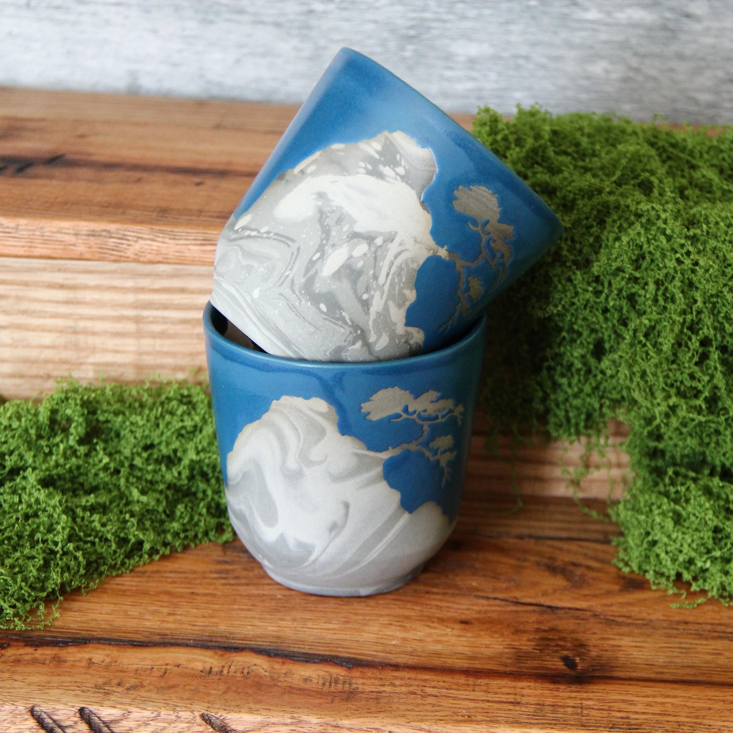 Gobelet "Bonsai" - MOYEN -  Bleu sarcelle satiné sur argile marbrée gris