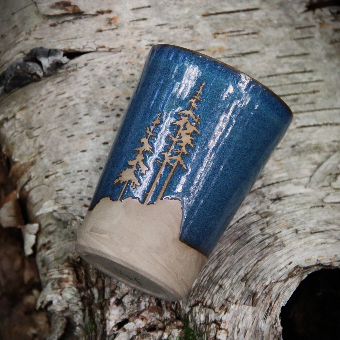 Gobelet  - GRAND - "Sequoias" -  Bleu Alberta sur argile marbrée beige