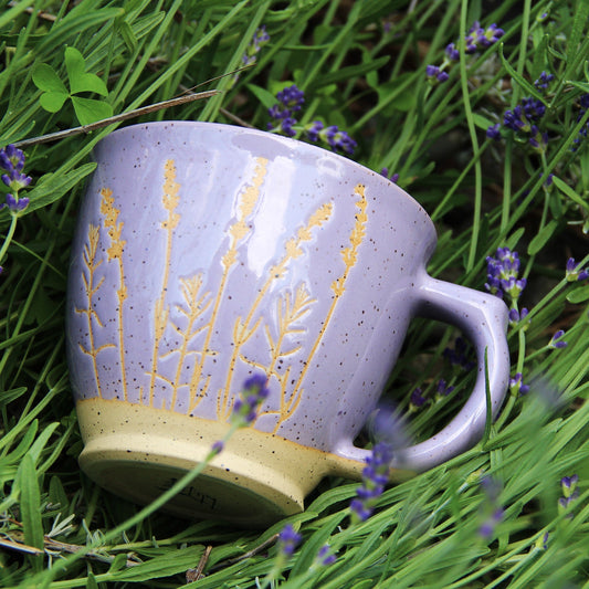 Tasse à latté "Lavandes" - Lilas sur terre beige